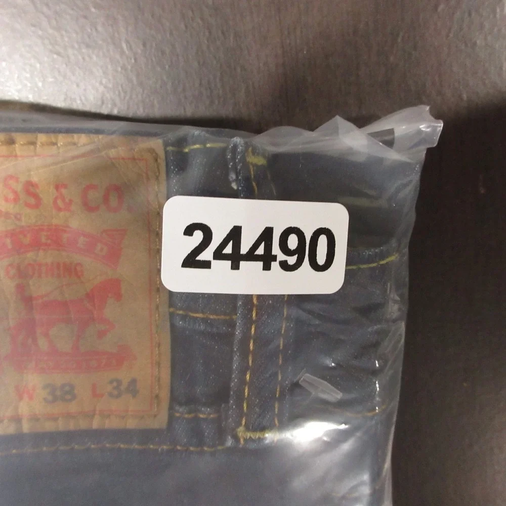 Levis Jeans Mens 38x34 Blue 514 Slim Straight Faded Whisker Zip Fly Denim Pants